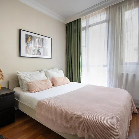 Comfortable 1br In Beyoglu *