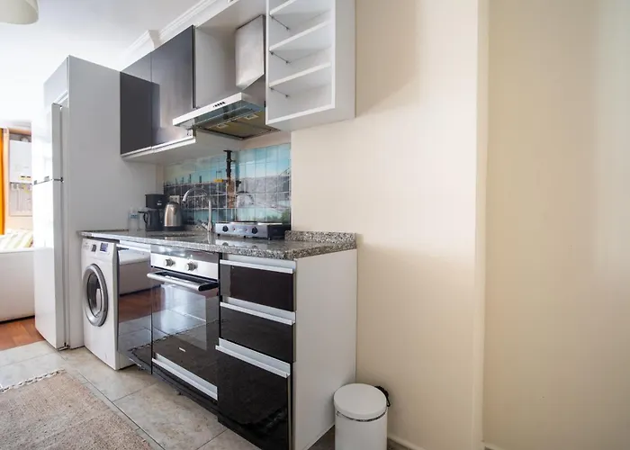 Comfortable 1br In Beyoglu Estambul